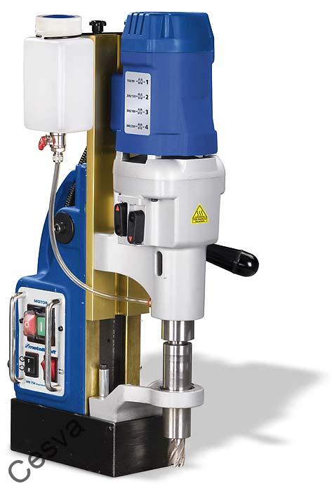 Magnetická vrtačka MB 754